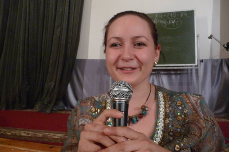Слышали бы вы чего она нам там рассказывала...)))  Июль 2009